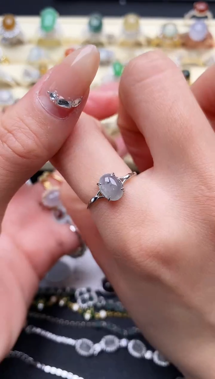 【闪购商品】翡翠戒指银S925镶嵌1111111+4