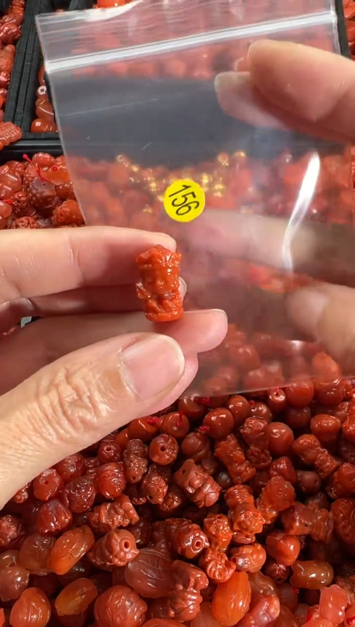 【闪购商品】南红玛瑙颈饰未镶嵌1