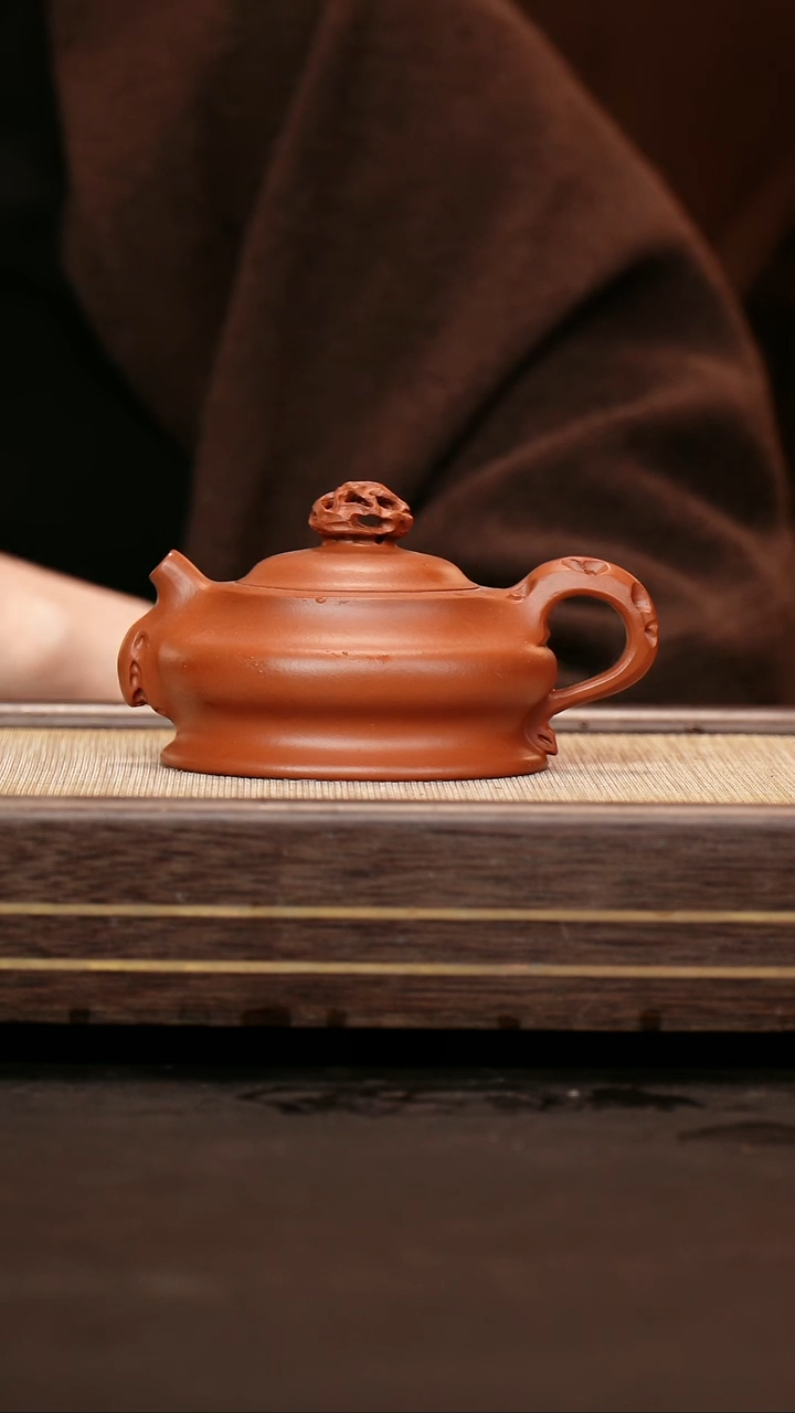 茶壶紫砂小煤窑朱泥 三弯磐石