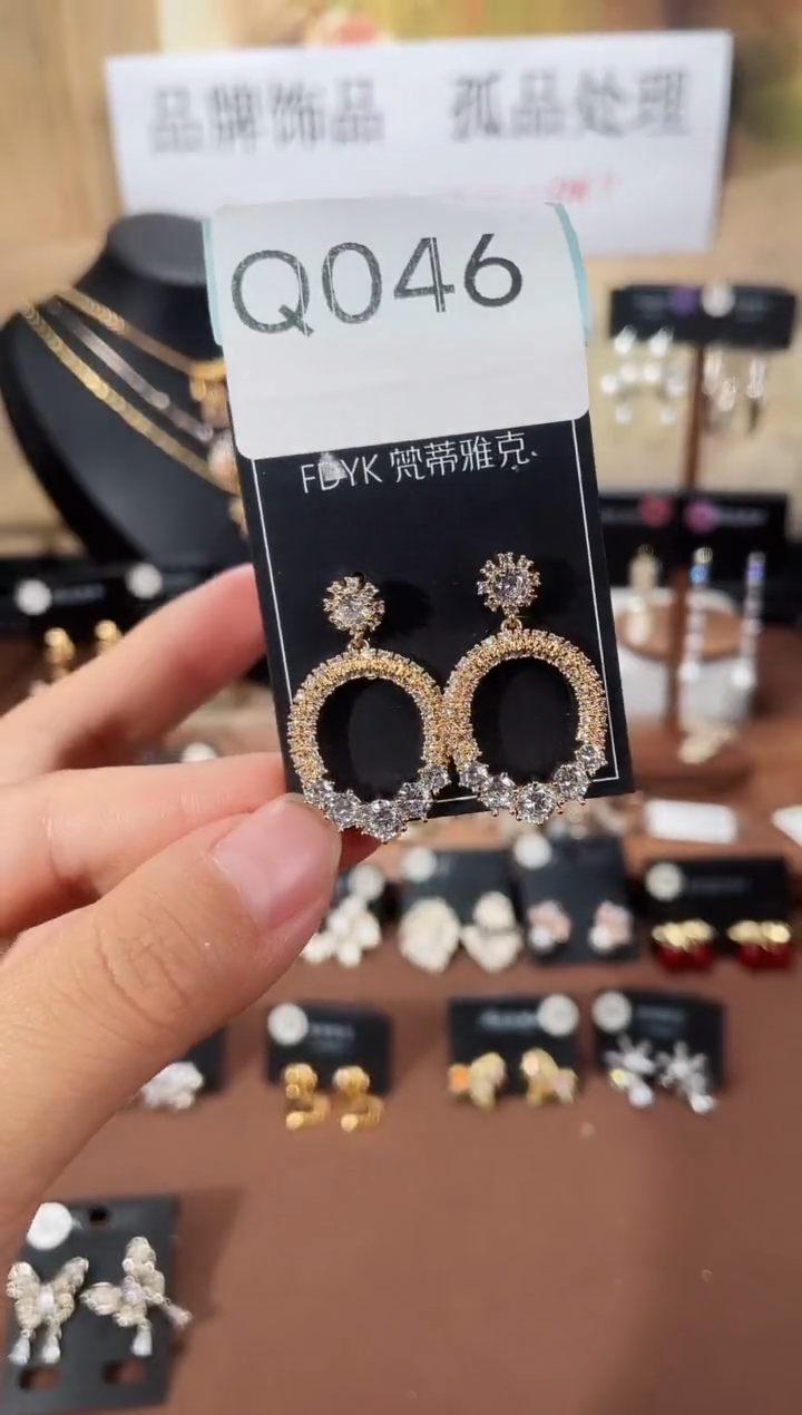 合金925银锆石Q046