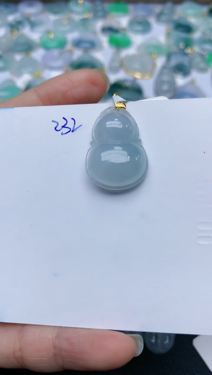 【闪购商品】翡翠颈饰18K金镶嵌天然翡翠A货    232