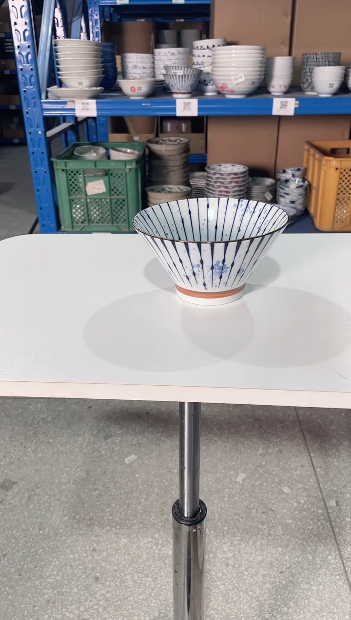 陶瓷吹墨十草6.3英寸碗