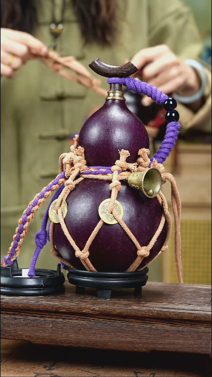 YV044复古网兜款天然酒葫芦（一物一拍）