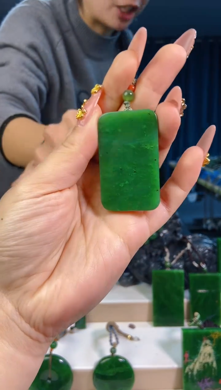 【闪购商品】和田玉挂件未镶嵌1