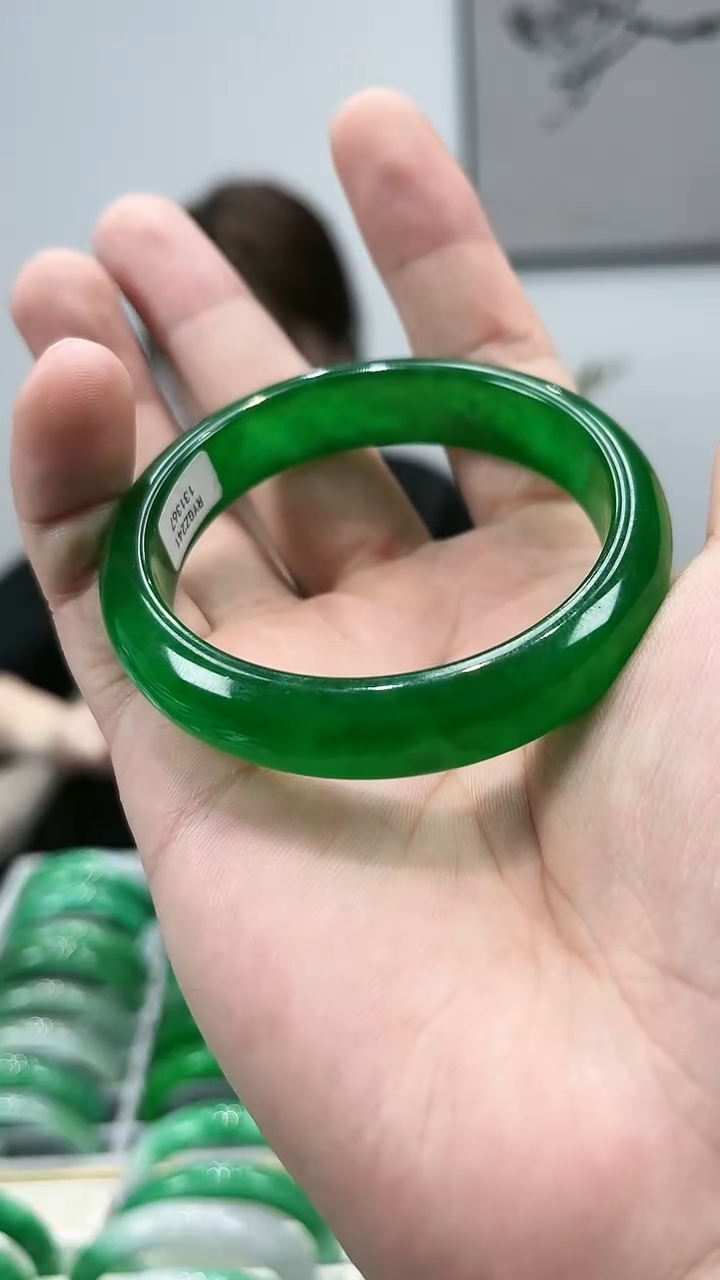 【闪购商品】砖雕s21 正阳绿手镯 圈口53-60