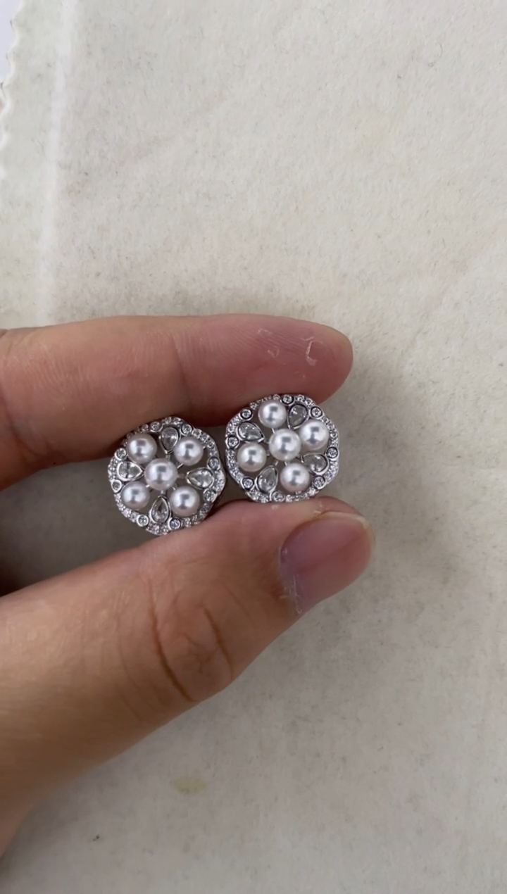 银S925镶嵌海水珍珠耳饰耳钉