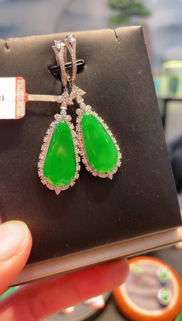 【闪购商品】翡翠颈饰18K金镶嵌A88天然A货翡翠