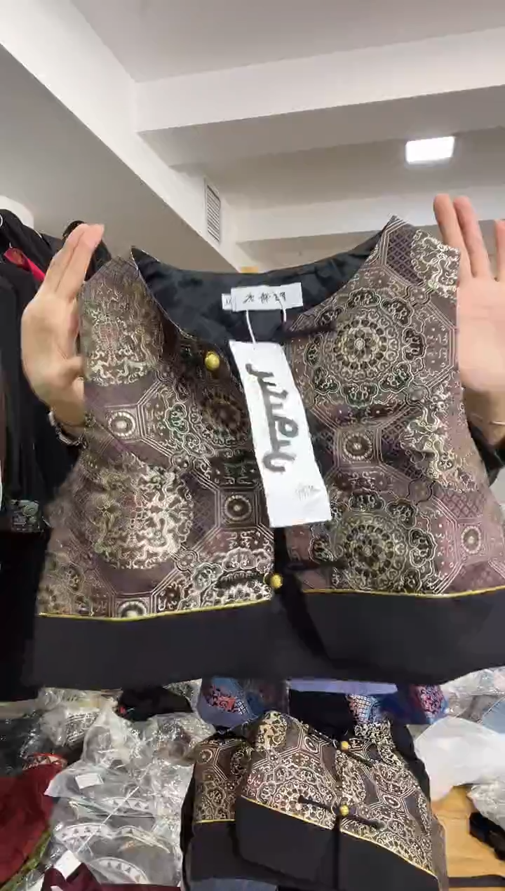 M码       90-105斤  马甲