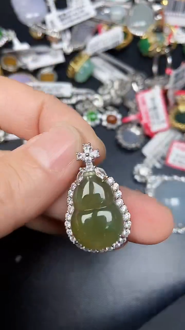 银S925镶嵌戒指翡翠4700