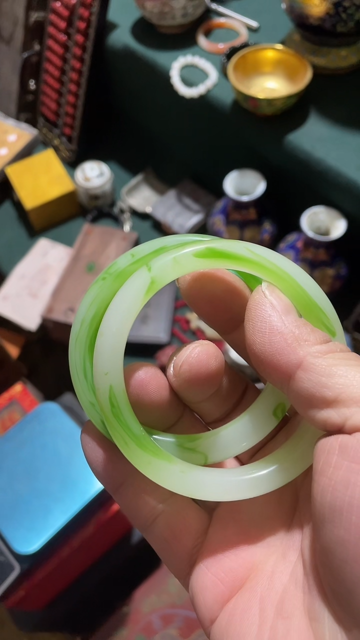 玉米福满专属链接  浅绿手镯一对