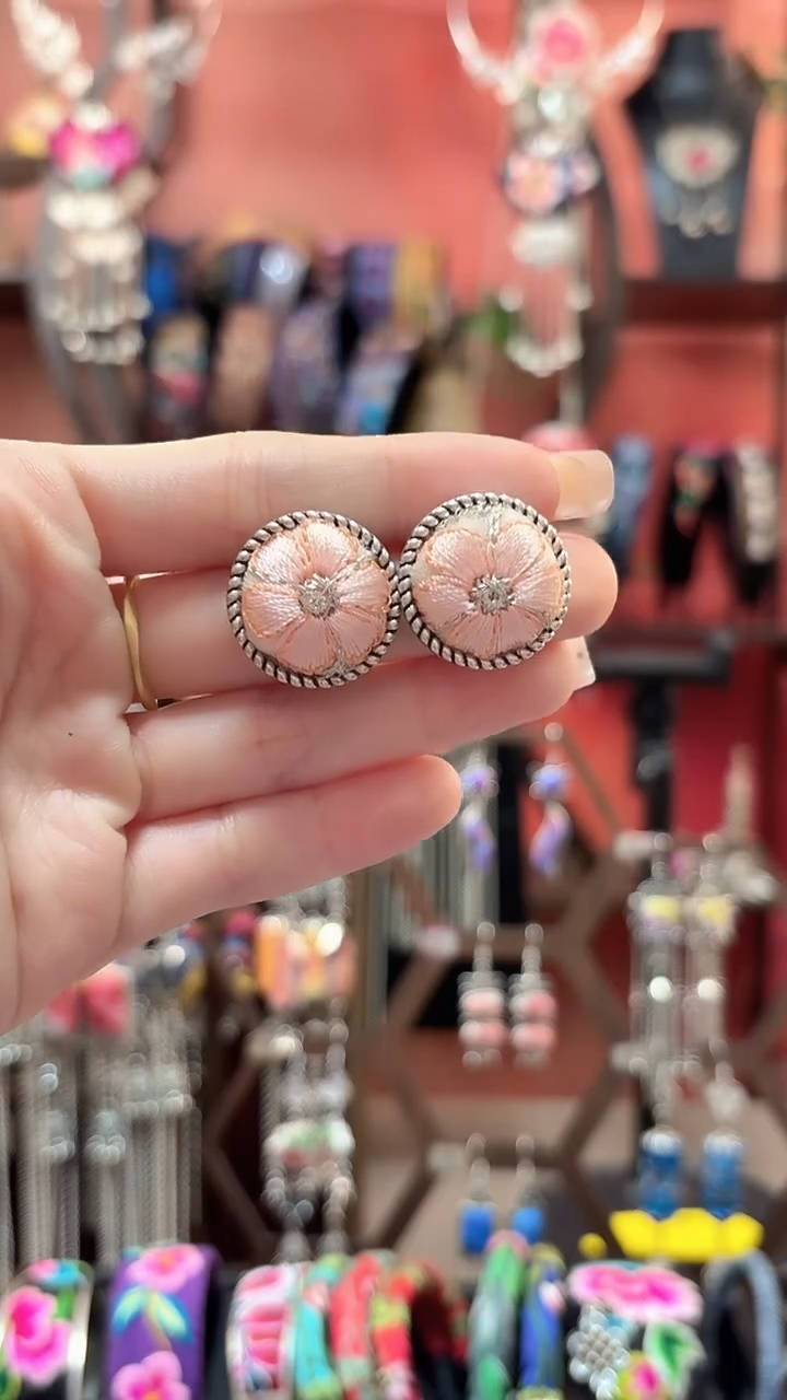 织绣 云织谣民族风精美饰品   222