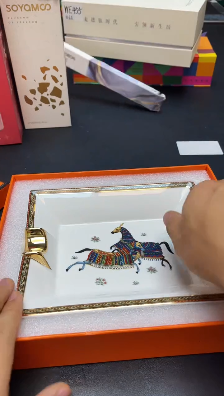 瓷片我又回来了全部漏@@B24-1