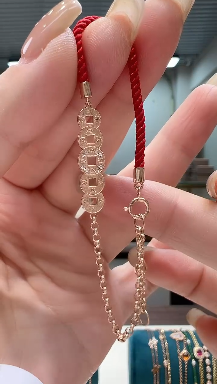 【闪购商品】钻石手链18K金镶嵌镶钻铜钱红绳手链K红