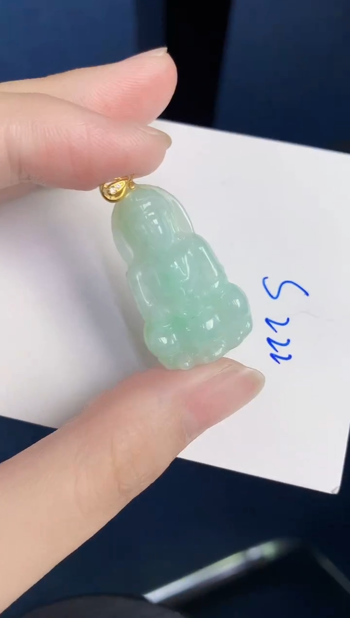 颈饰未镶嵌翡翠天然翡翠缅甸A货