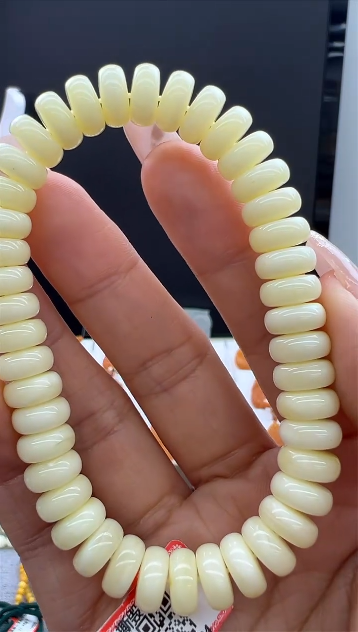 【闪购商品】琥珀手链未镶嵌578秒拍号