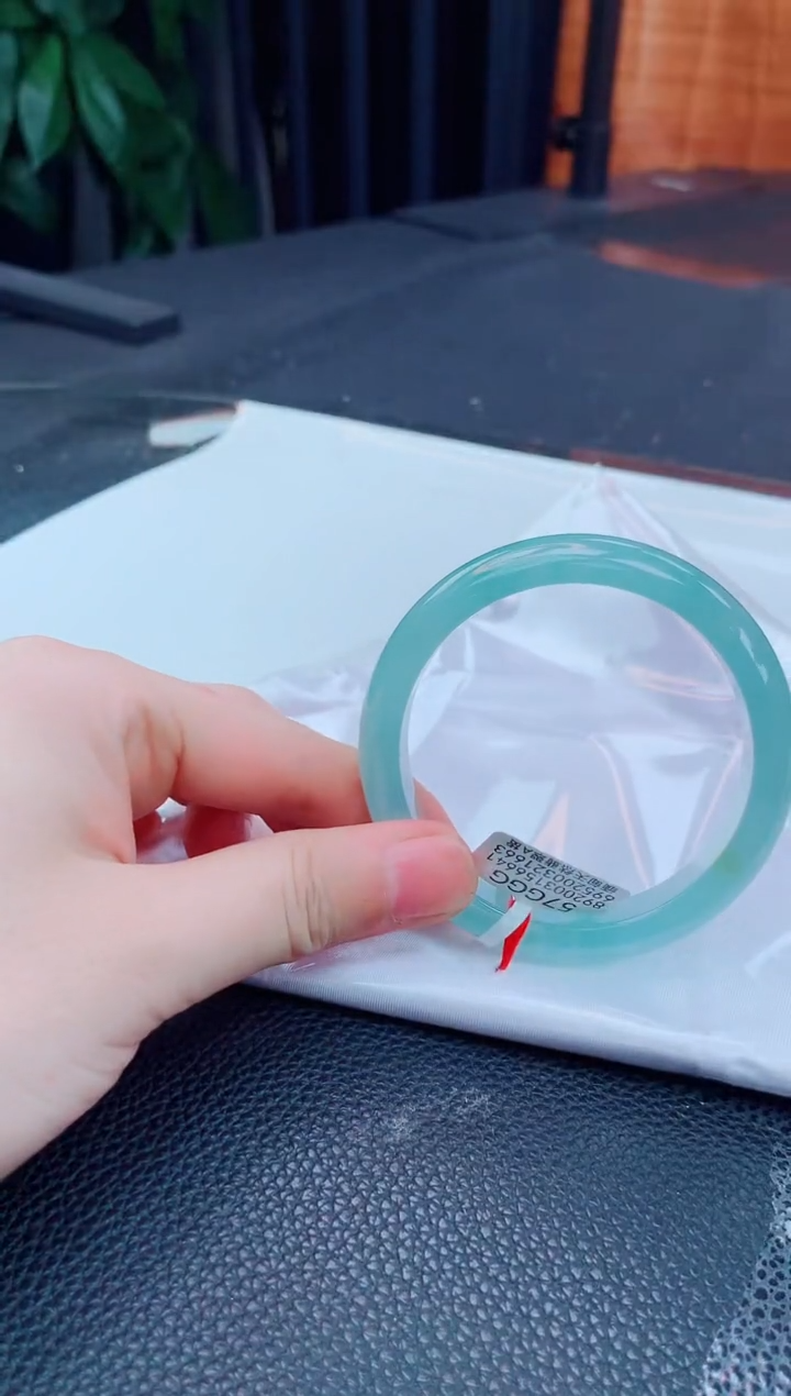 【闪购商品】翡翠未镶嵌手镯缅甸天然翡翠A货手镯