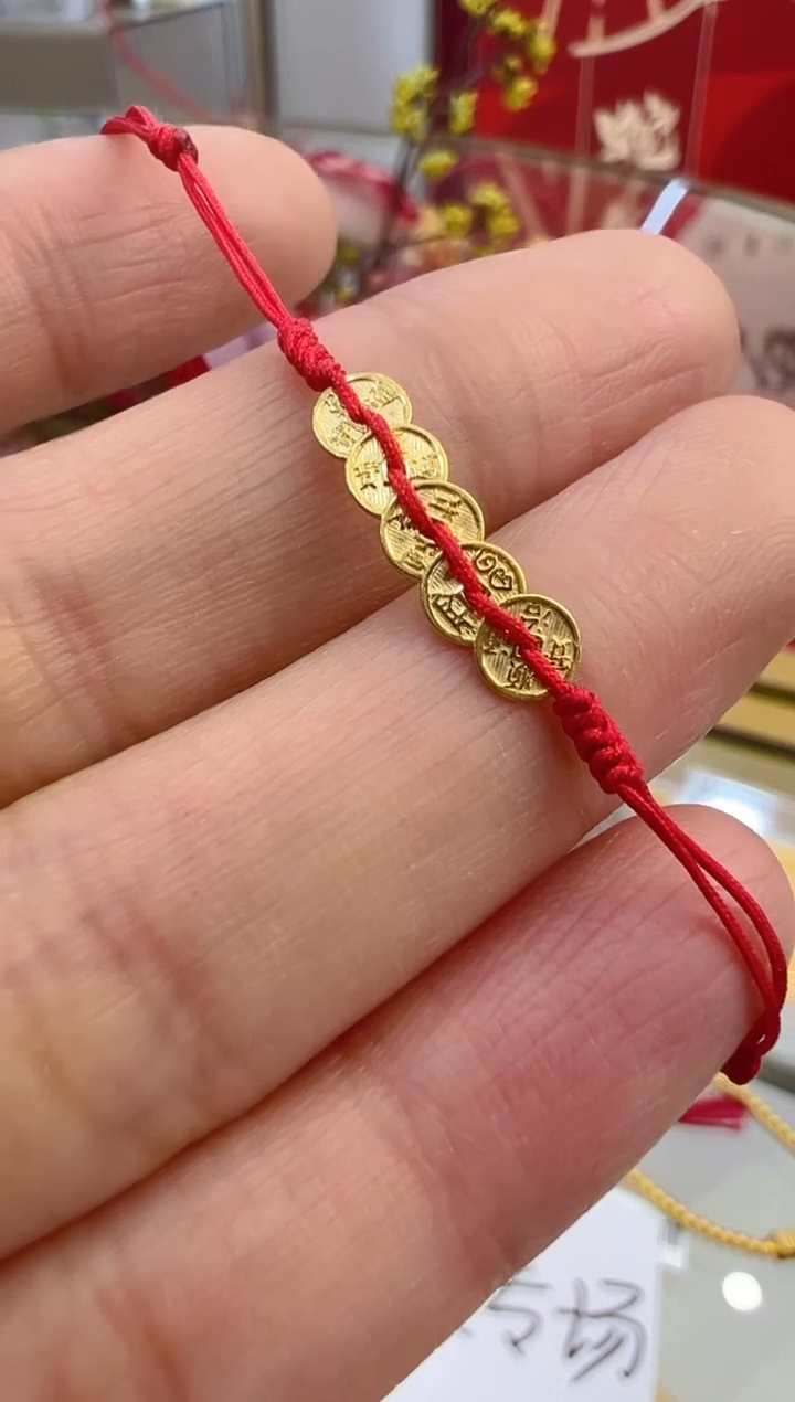 【闪购商品】18K金手饰多样性团购发一件（克重以证书为准）