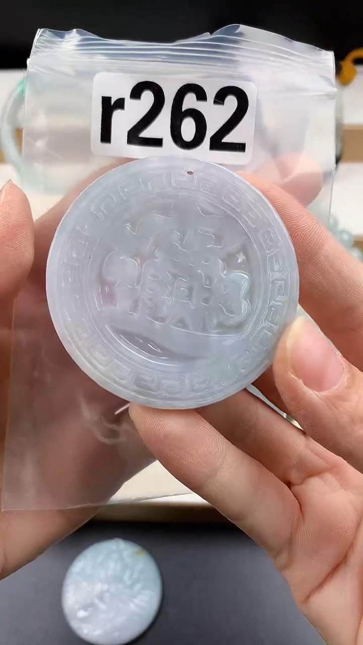 颈饰未镶嵌翡翠天然翡翠吊坠挂件