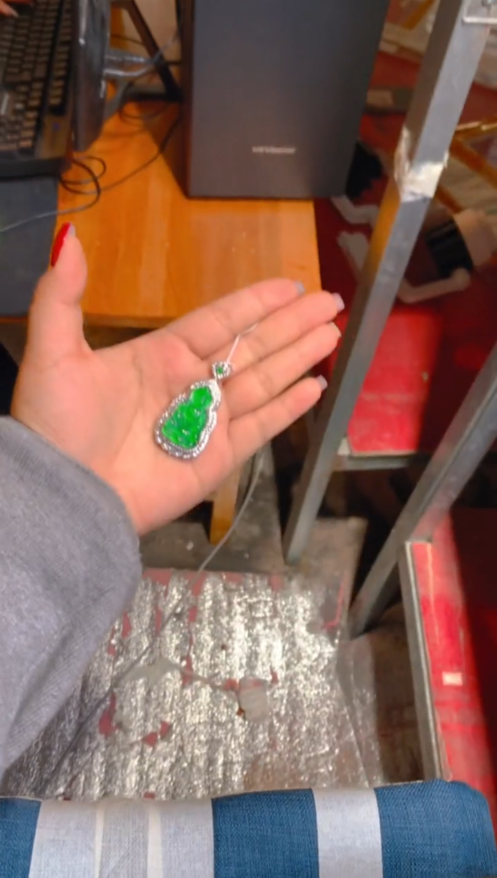 【闪购商品】定制翡翠未镶嵌59定制翡翠-多样性发货 {发其 一}