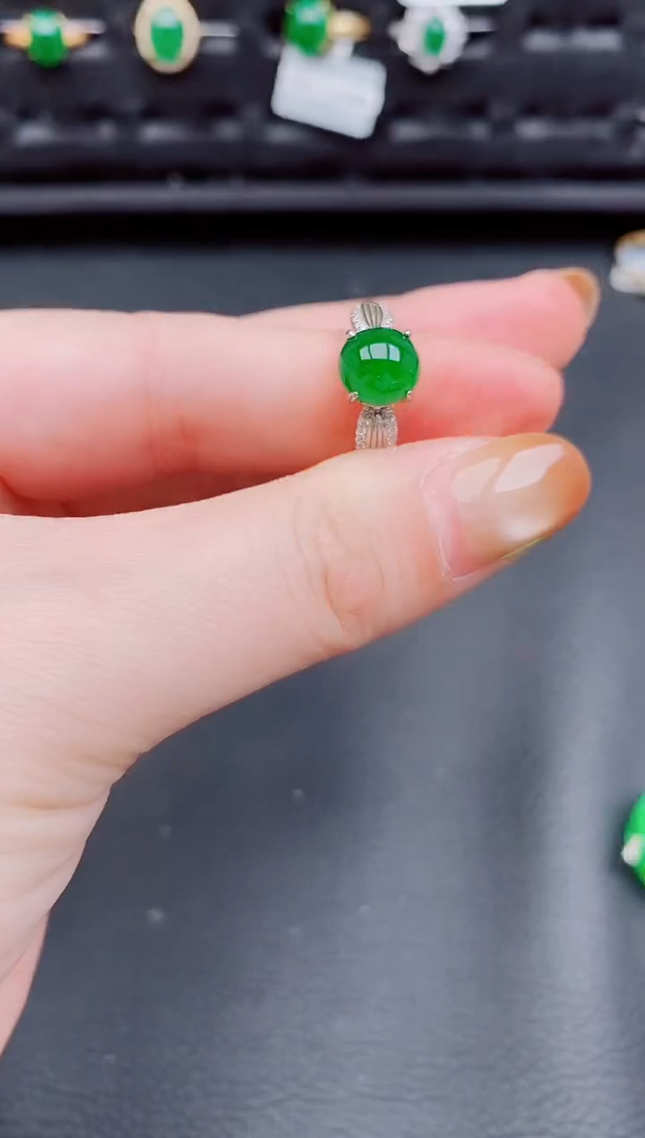 【闪购商品】翡翠戒指银S925镶嵌天然a货翡翠168