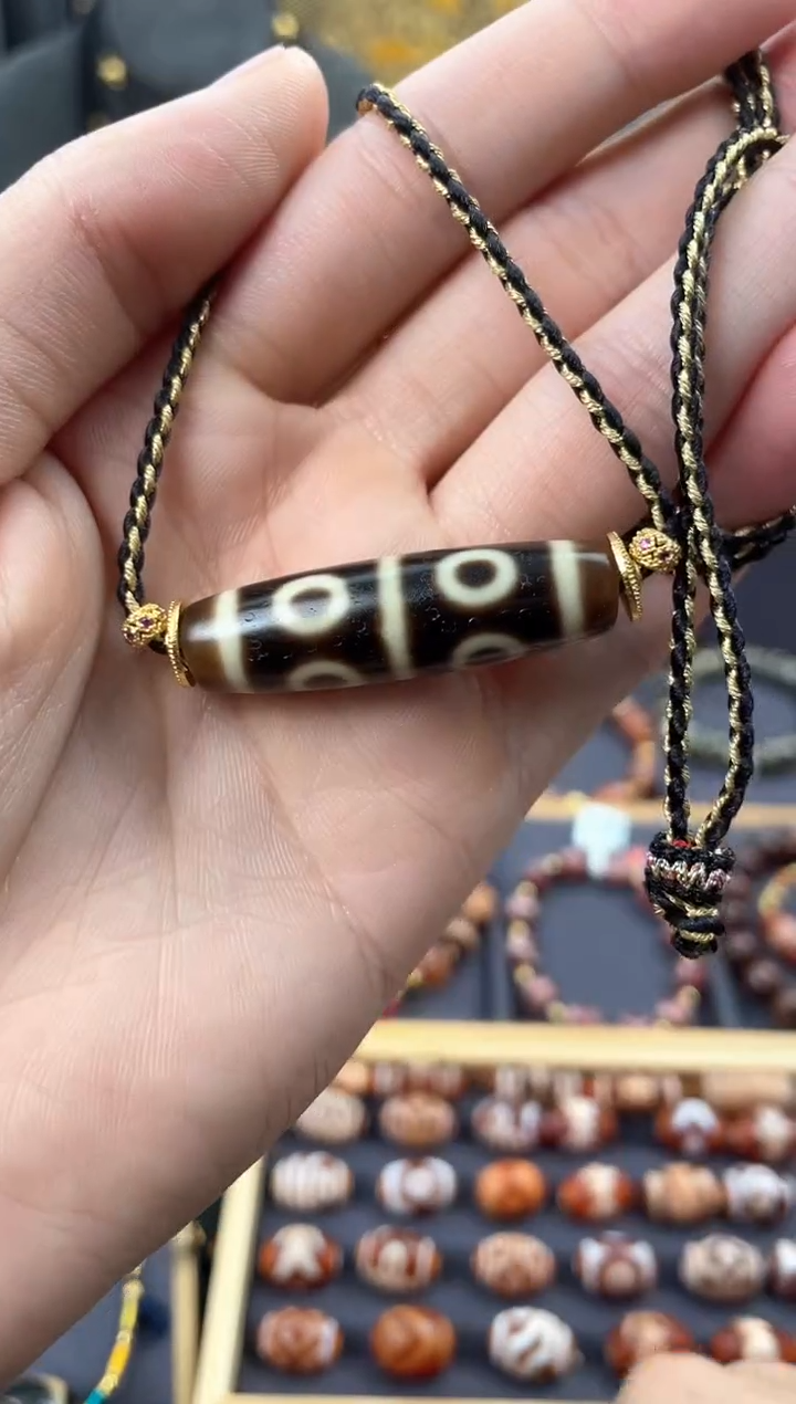 【闪购商品】玛瑙/玉髓项链未镶嵌高品上肯八眼锁骨链