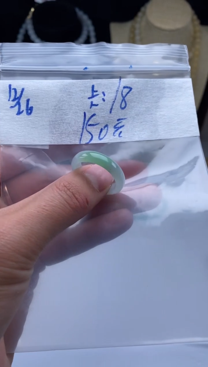 未镶嵌定制翡翠天然翡翠珠子