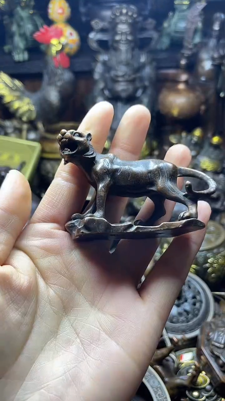 闪购链接，点击下单，有运费险，铜摆件