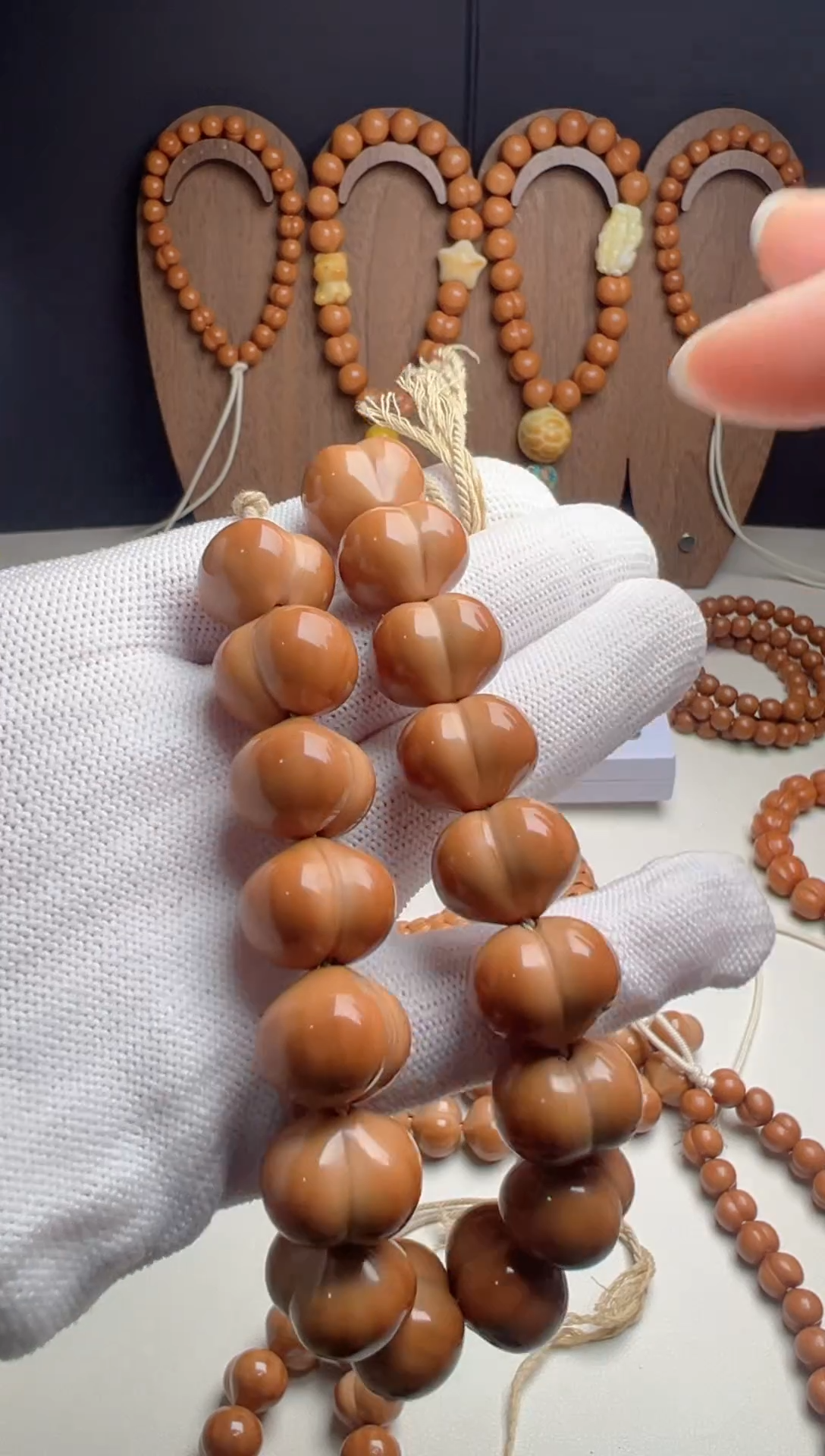 手串猴头核桃隔****.屁桃