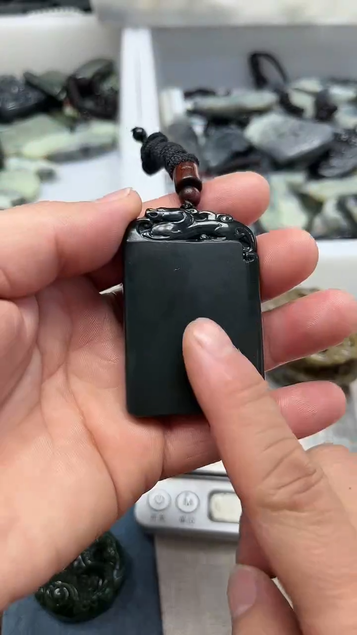 吊坠(不含链)未镶嵌和田玉1