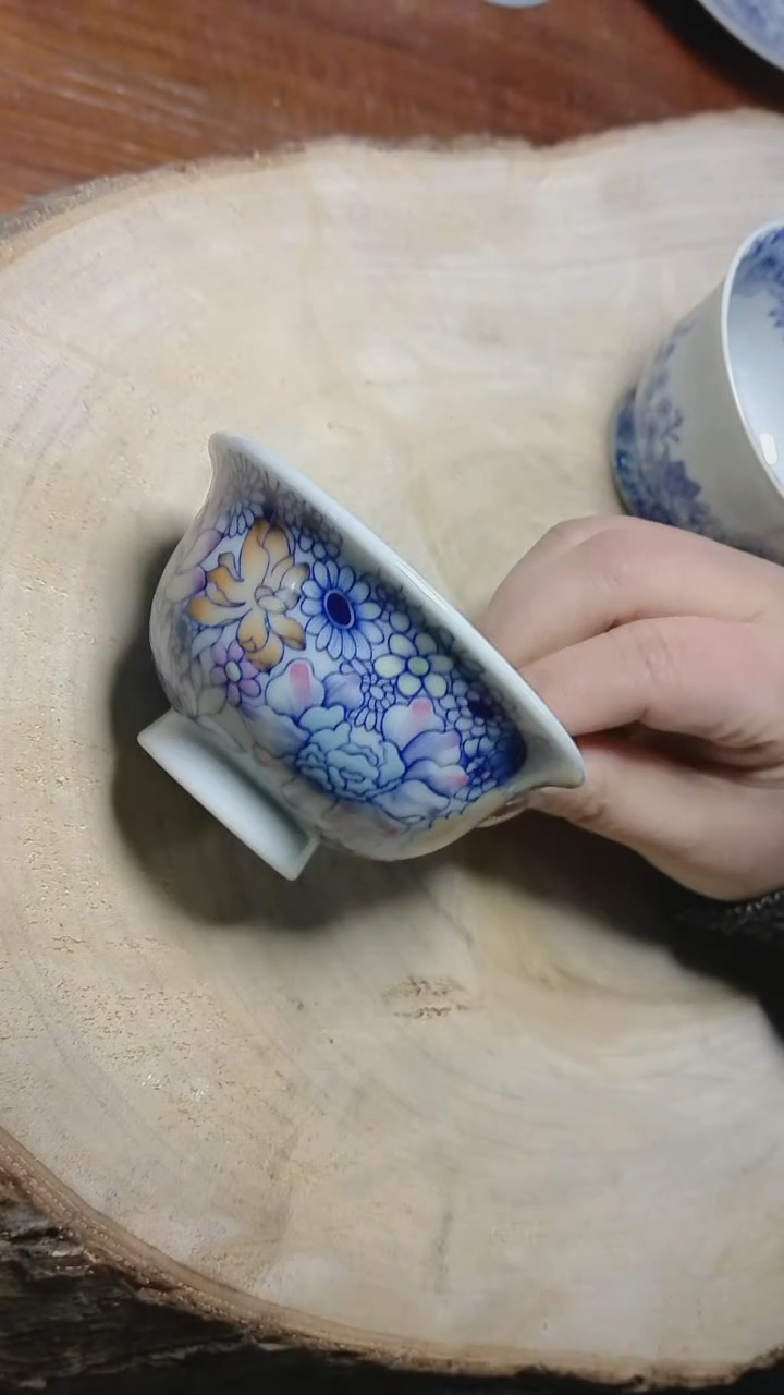 【闪购商品】手工手绘万花斗彩杯