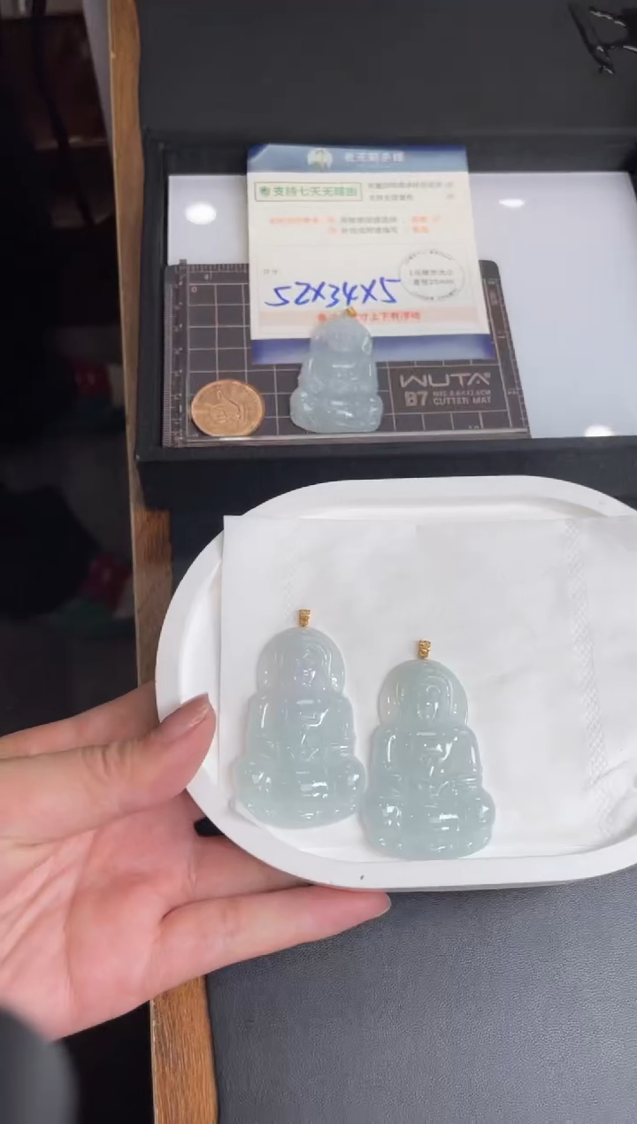 【闪购商品】翡翠挂件18K金镶嵌观音FL17配绳/多样性发其一ZBCP