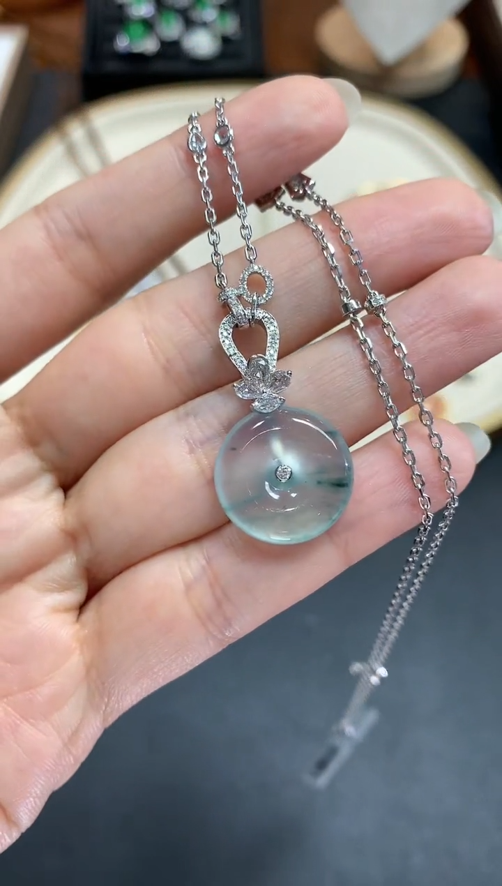 【闪购商品】翡翠吊坠(不含链)18K金镶嵌A846|25000