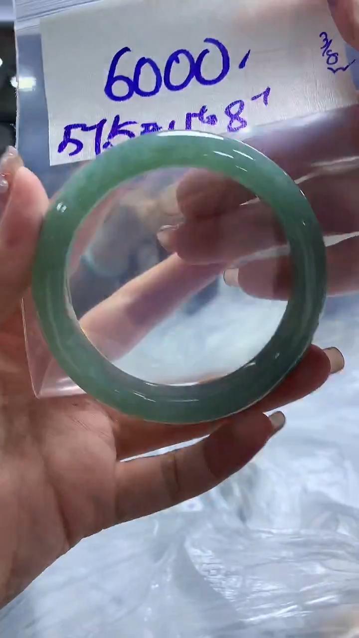 定制翡翠未镶嵌萌***梦129毛货需精细抛光+萌心.+6000元