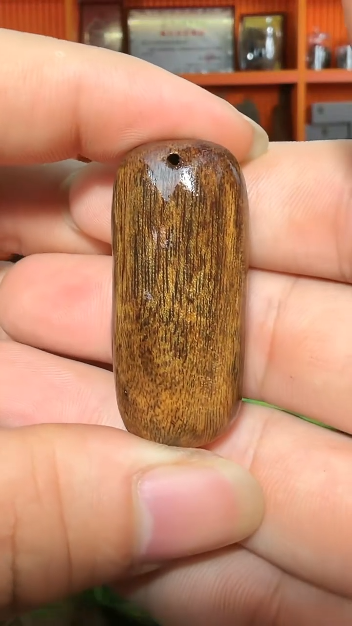 沉香吊坠81号沉水白棋多样性发一