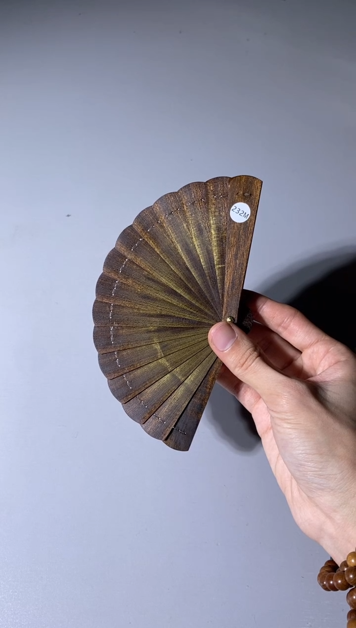 【闪购商品】金丝楠木雕232号10cm阴沉金丝楠迷你扇