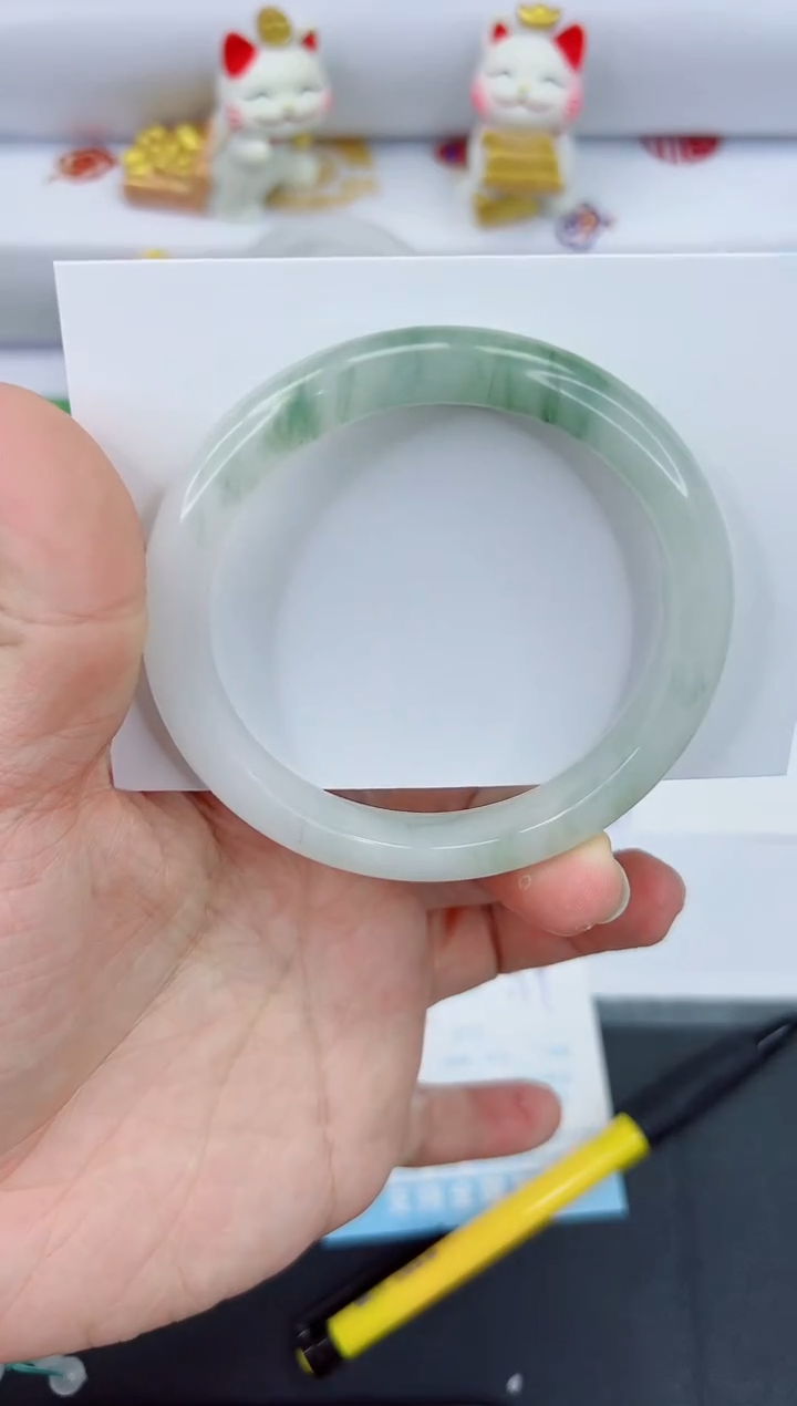 【闪购商品】石英质玉手镯未镶嵌3360-58.6