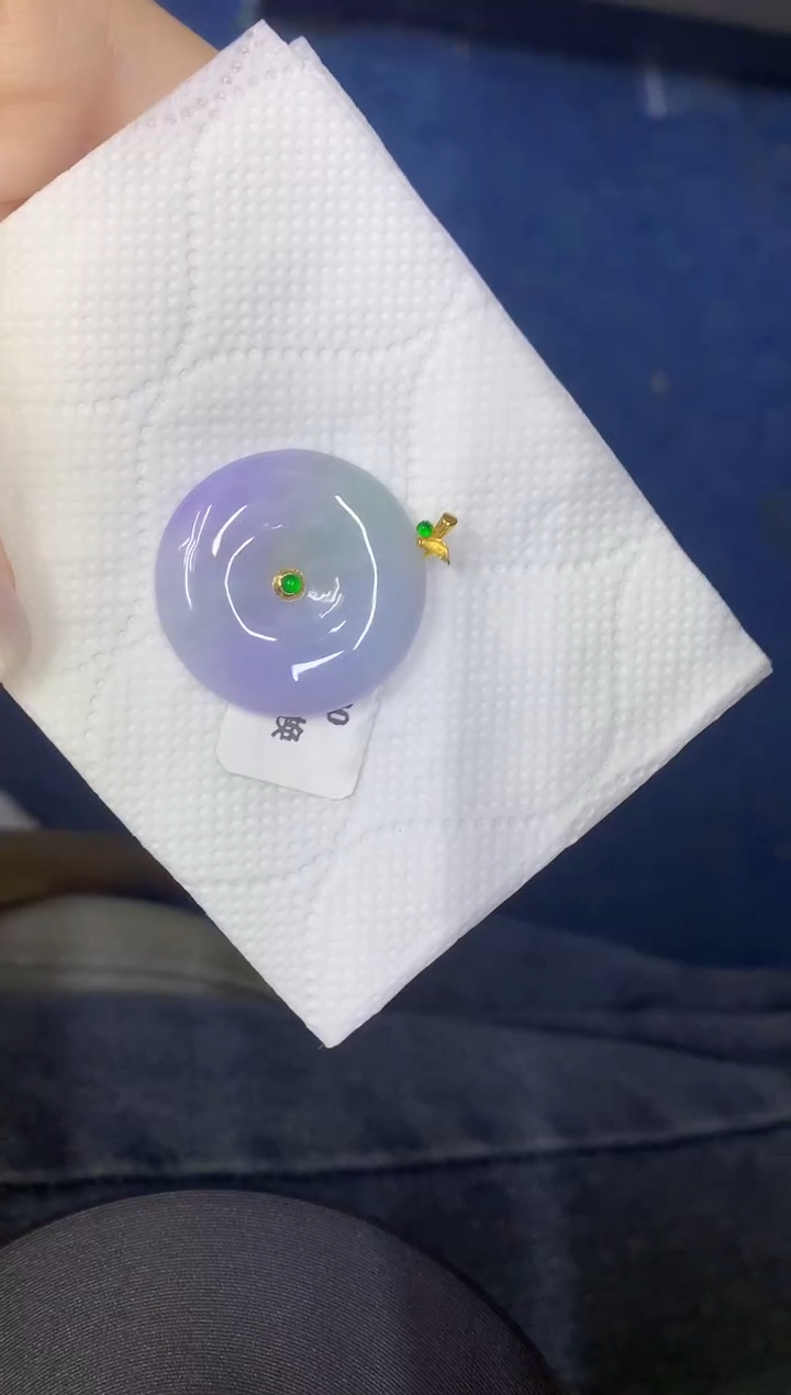 颈饰18K金镶嵌翡翠缅甸天然翡翠A货