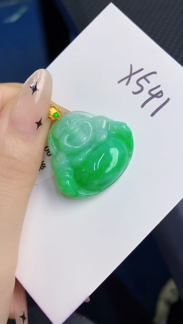 颈饰18K金镶嵌翡翠缅甸天然翡翠A货
