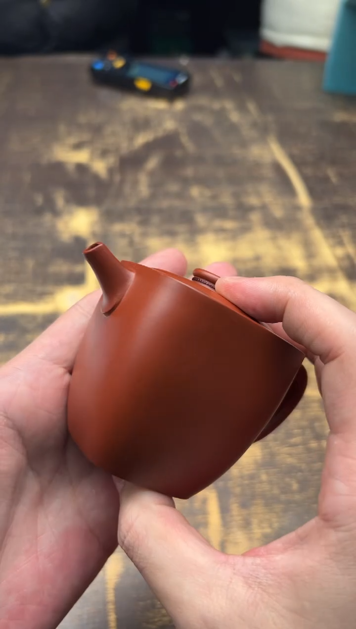 【闪购商品】/崔淑云 大红袍 四方巨轮壶