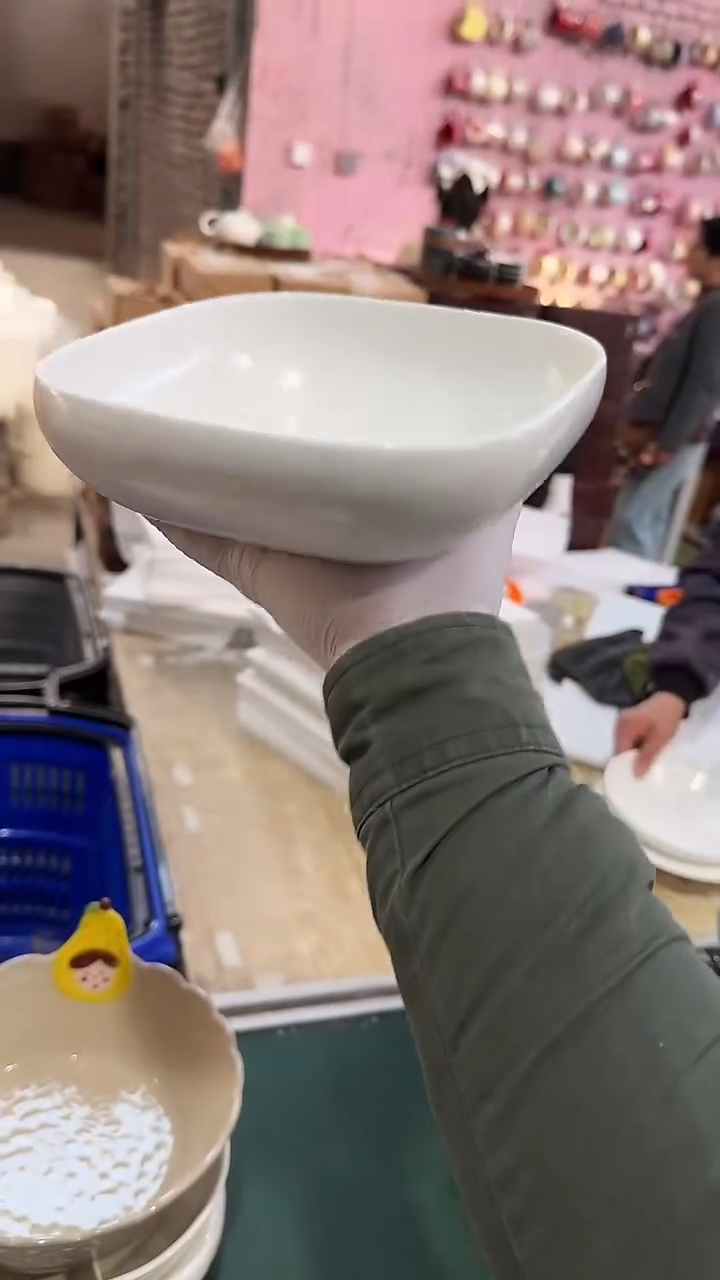 陶瓷四方碗 微瑕凑满20元包邮