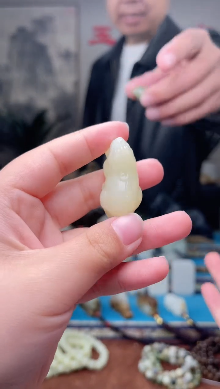 【闪购商品】和田玉未镶嵌挂件1