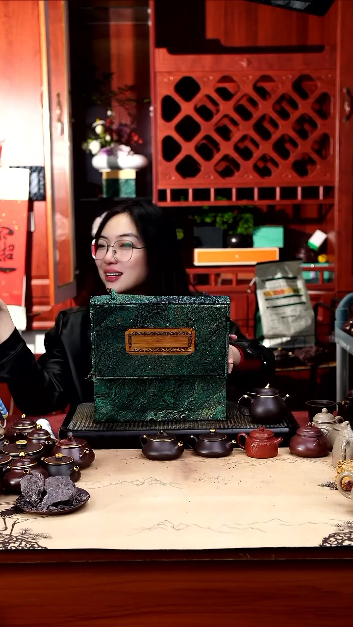 茶壶紫砂太阳宝盒