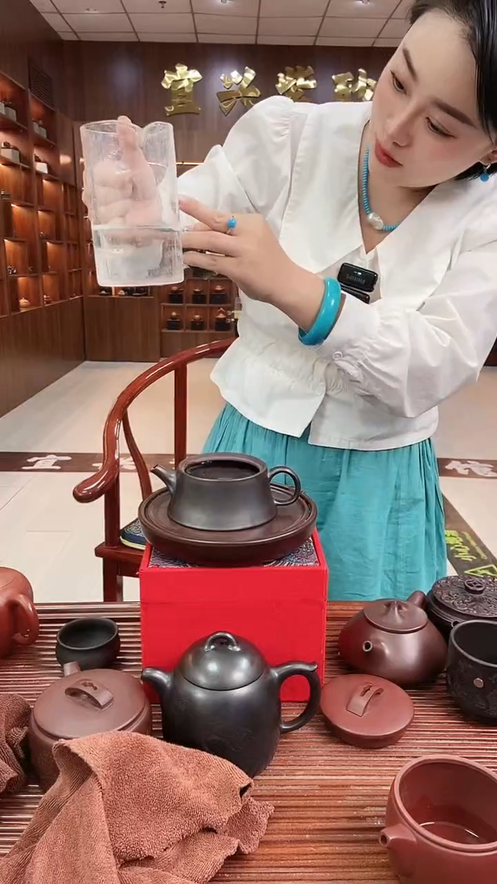 【闪购商品】紫砂茶壶观山井栏高温古铜泥陈芸