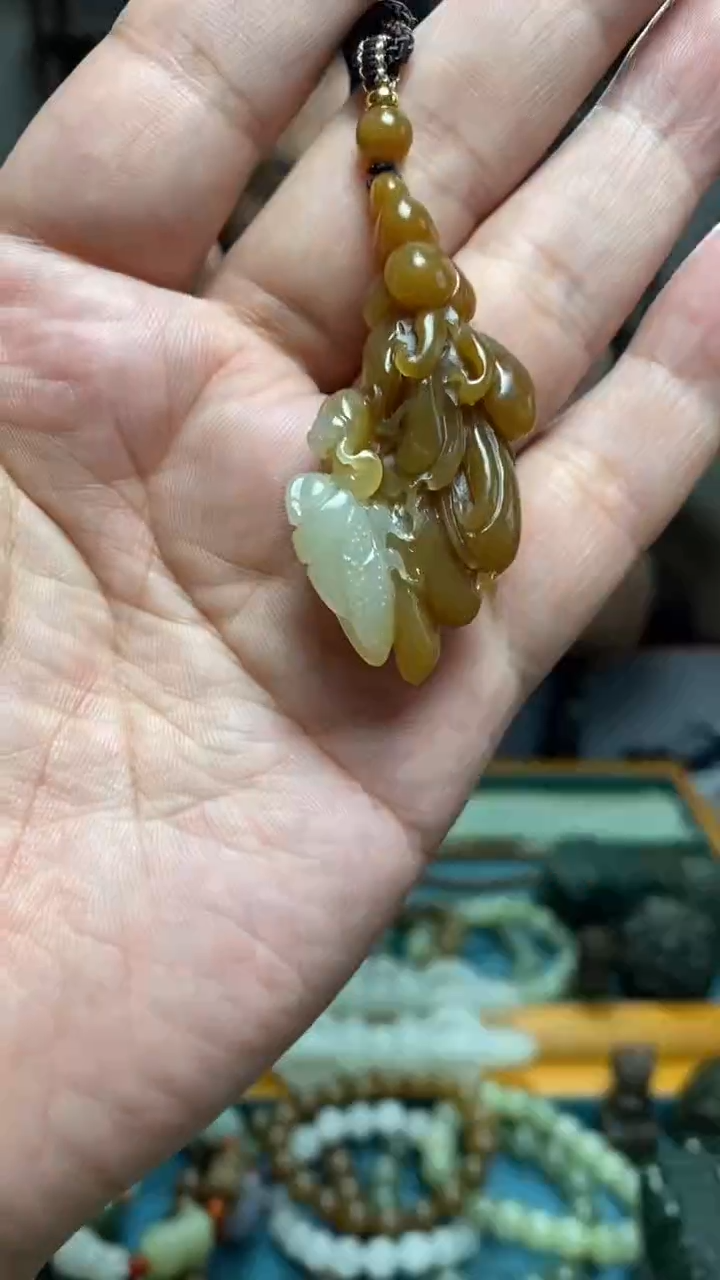 和田玉未镶嵌颈饰32