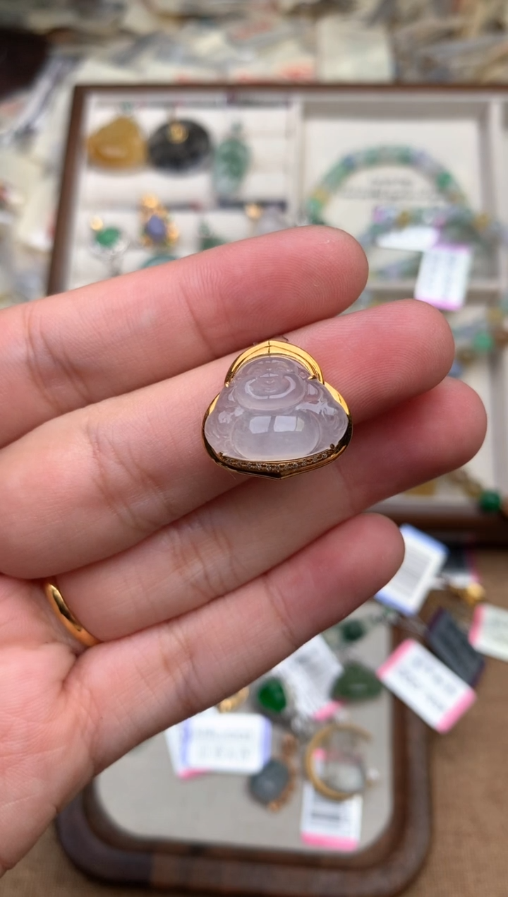 18K金镶嵌挂件翡翠1