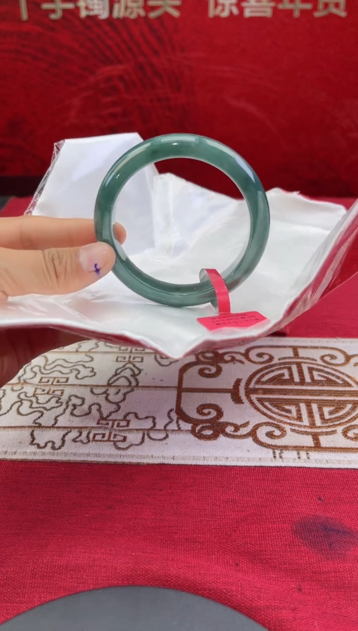 【闪购商品】翡翠手镯未镶嵌翡翠手镯