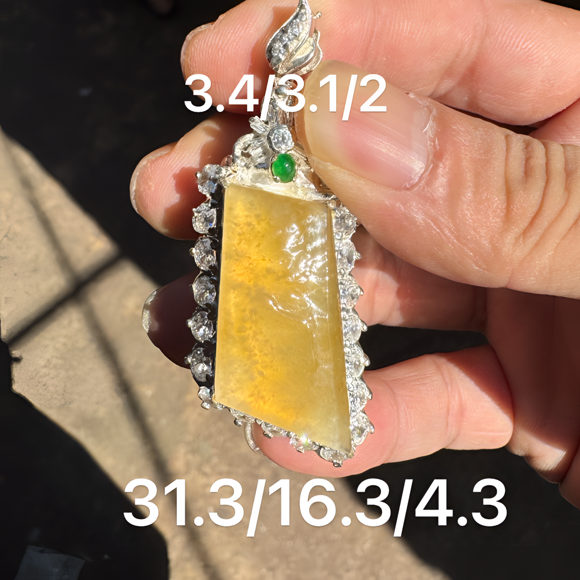 0104(小哪吒在源头)冰玻种翡翠冰胶柠檬黄雪花棉极简风无事牌M60