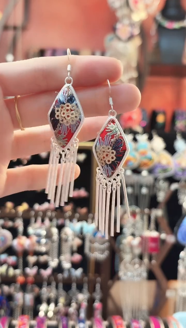 织绣 云织谣民族风精美饰品   53