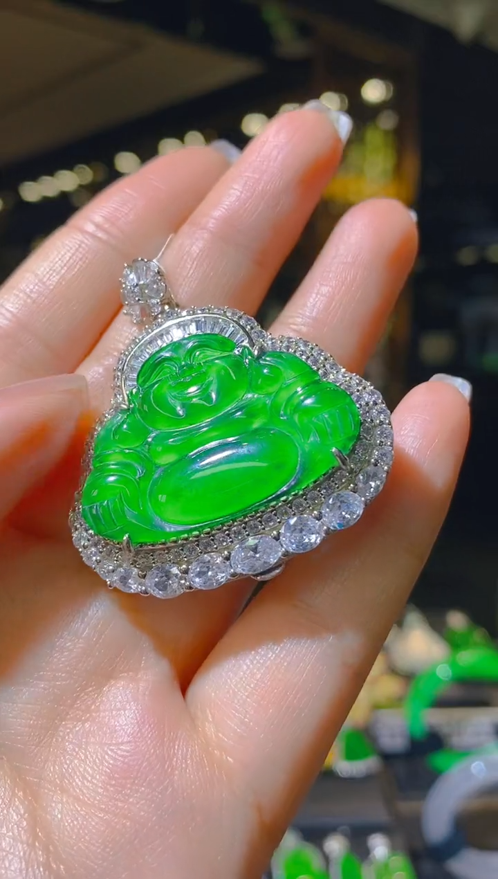 【闪购商品】翡翠吊坠(赠链)银S925镶嵌026       