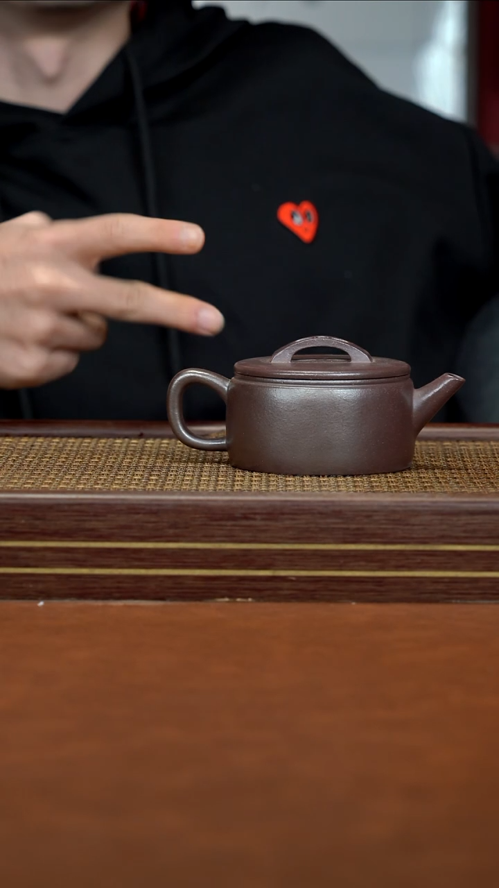 茶壶紫砂  ZKF    石红老紫泥     汉瓦     220cc